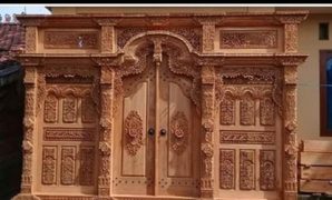 Rumah Makin Cantik dengan Kusen Gebyok Minimalis